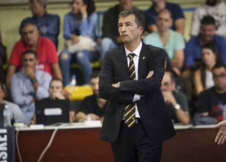 Μπάνκι: «Να αντιδράσουμε μετά την άσχημη εμφάνιση με Παναθηναϊκό»