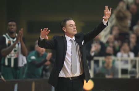 Ρικ Πιτίνο, ο 16ος «πράσινος» κόουτς της Basket League