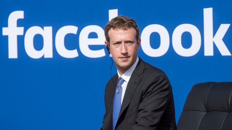 Facebook: 2018, η πιο «unfriend» χρονιά – Παραμένει στον θρόνο του αλλά χάνει τη λάμψη του