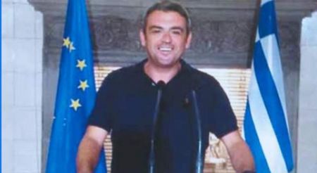 Ενας δικηγόρος πίσω από την βίλα του Πετσίτη στη Βαρυμπόμπη