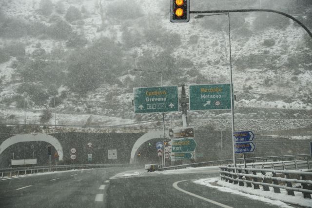 Καιρός: Ποδαρικό του «Ραφαήλ» με χιονοπτώσεις και στην Αττική