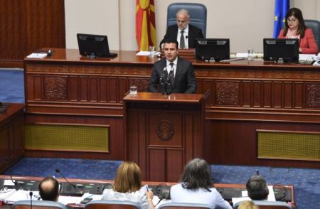 Ζάεφ: Μίλησε για «παγκόσμια Μακεδονία» σύμμαχο του ΝΑΤΟ