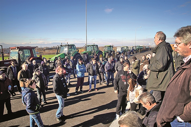 3 δισ. ευρώ λιγότερα στο «πορτοφόλι» της ΚΑΠ για την Ελλάδα