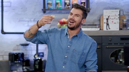 To vima.gr προτείνει στην TV για το Σάββατο 8 Δεκεμβρίου