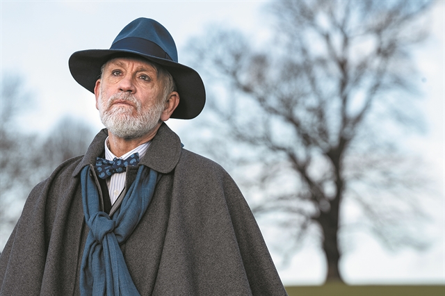 «Πάλι καλά που δεν είμαι Πάπας…»