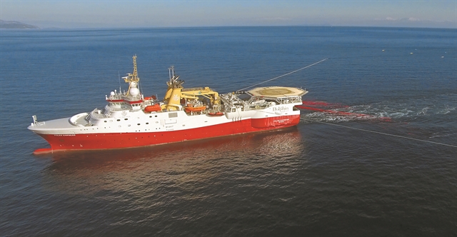 Στο φουλ οι μηχανές για την ανακάλυψη του «μαύρου χρυσού» στο Ιόνιο