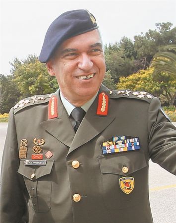 Συνέδριο με ανοίγματα προς  το Κέντρο