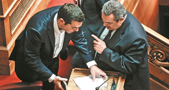 Σε κλοιό Καμμένου ο Αλ. Τσίπρας