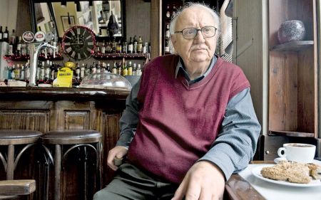 Πέθανε ο Μάρκος Μέσκος, εκ των σπουδαιότερων μεταπολεμικών ποιητών