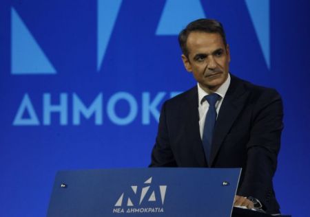 Σφοδρή αντίδραση Μητσοτάκη για τη βόλτα Κουφοντίνα στην Αθήνα