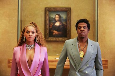 Μπιγιονσέ και Jay Z αύξησαν τους επισκέπτες του Λούβρου