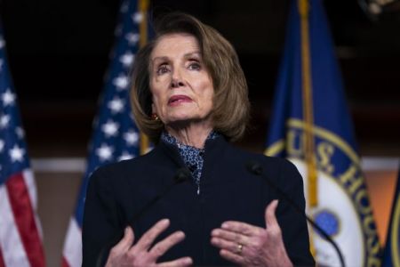 Ιστορική επιστροφή για την Νάνσι Πελόζι: Εξελέγη πρόεδρος της Βουλής των Αντιπροσώπων