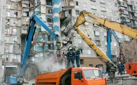 Σταμάτησαν οι έρευνες στο Μαγκνιτογκόρσκ: Στους 39 οι νεκροί