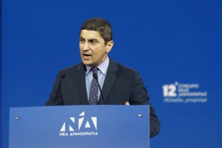 Αυγενάκης: Σκευωρία μεθοδευμένη από το παρακράτος η υπόθεση Novartis
