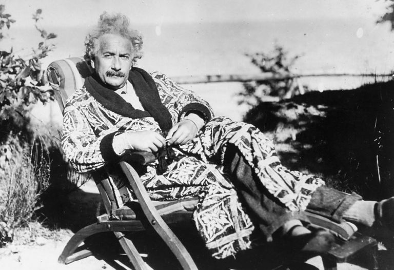 Albert Einstein: Η αυθάδης ιδιοφυΐα | tovima.gr