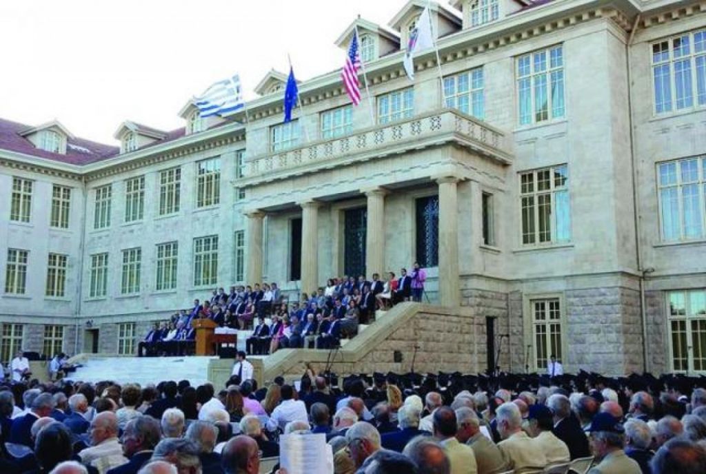 Επιστολή κατά Τσίπρα από μαθήτρια του Κολλεγίου για το χαρακτηρισμό «κολλεγιόπαιδο»