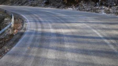 Πόρτο Γερμενό: Διακοπή κυκλοφορίας οχημάτων λόγω παγετού