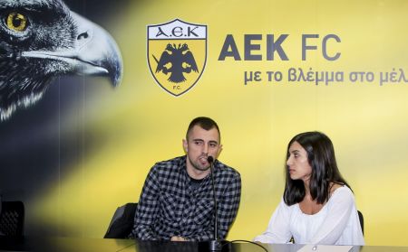 ΑΕΚ: Μπήκε με την ομάδα ο Κρίστιτσιτς, πρόβλημα με τον Γαλανόπουλο