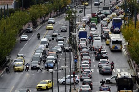 Μέχρι την Παρασκευή η προθεσμία για τα τέλη κυκλοφορίας