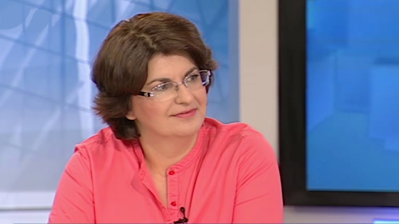 Λουίζα Ράζου: Το ΚΚΕ δεν θα συμμετέχει στην κοκορομαχία ΣΥΡΙΖΑ – ΝΔ