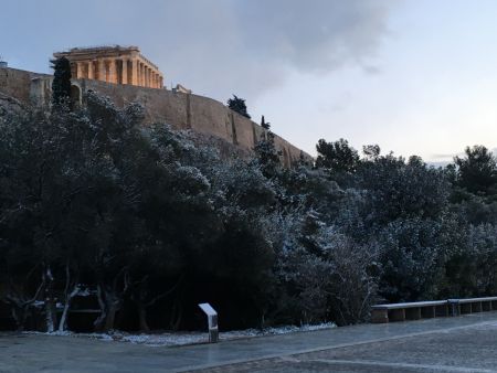 Καιρός: Συνεχίζει την επέλασή του ο «Τηλέμαχος»