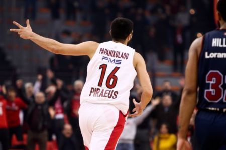 Με οδηγό τον Παπανικολάου η ανατροπή του Ολυμπιακού επί της Μπασκόνια