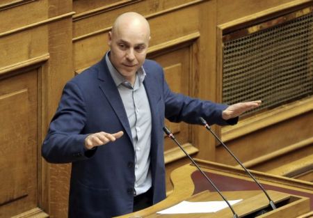 Απάντηση Αμυρά σε Καμμένο: Χίλες φορές νυφούλα, παρά ζωντοχήρα