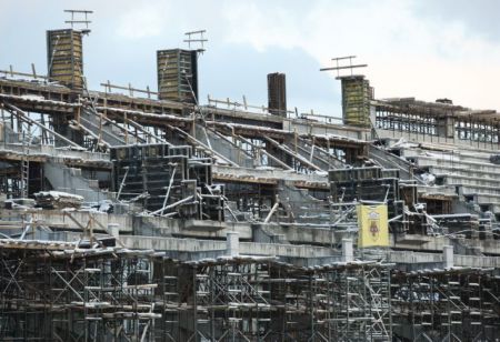 Εντονη αντίδραση οικοδόμων για το δυστύχημα στο γήπεδο της ΑΕΚ