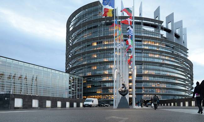 Brexit: Αναβολή ολίγων μηνών ή και χρόνου για την έξοδο της Αγγλίας εξετάζει η Ε.Ε.