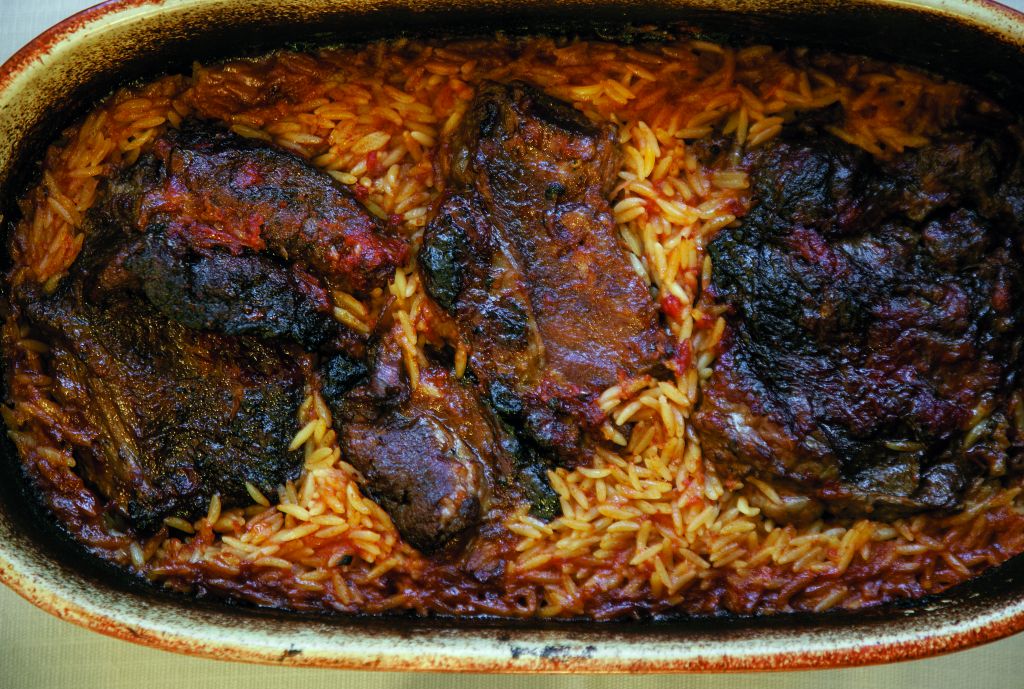 Μάγουλα μοσχαρίσια γιουβέτσι