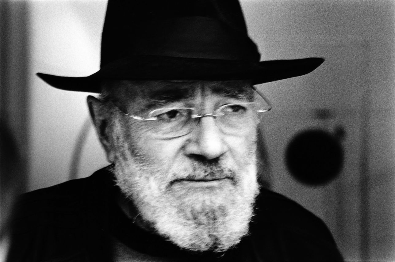 Ο γλύπτης Takis Επίτιμος Διδάκτορας του Τμήματος Εικαστικών Τεχνών της ΑΣΚΤ