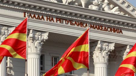 ΠΓΔΜ: Ο Ζάεφ και το μυστήριο των «80» – Αναμένεται η κρίσιμη συνεδρίαση