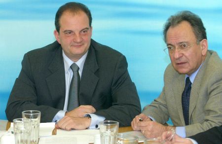 Καραμανλής: Ο Δημ. Σιούφας υπηρέτησε με ανιδιοτέλεια τη Δημοκρατία