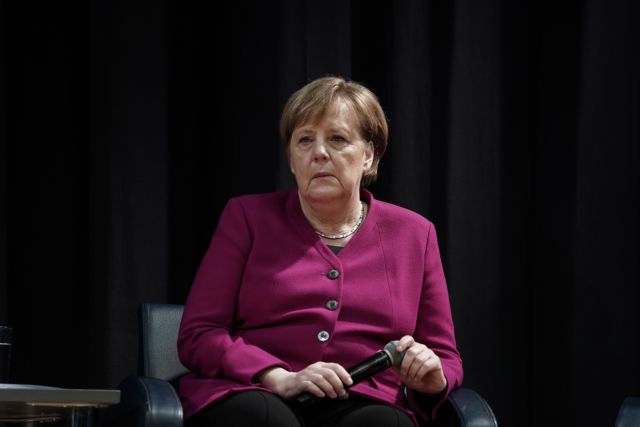 Μερκελ: Να μειωθούν οι φόροι χωρίς να επηρεαστεί το πλεόνασμα