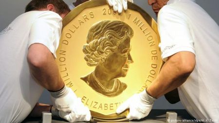 Πολύκροτη δίκη : Πώς εκλάπη χρυσό νόμισμα 100 κιλών από το μουσείο Μπόντε;