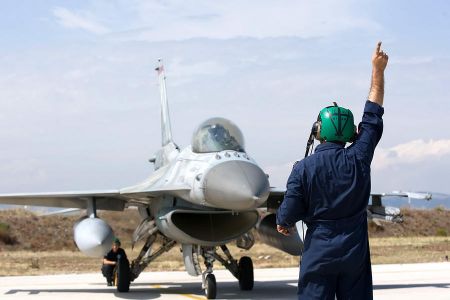 Αντισταθμιστικά : Οι επιστολές και τα μέιλ που αποκαλύπτουν το σκάνδαλο των F-16