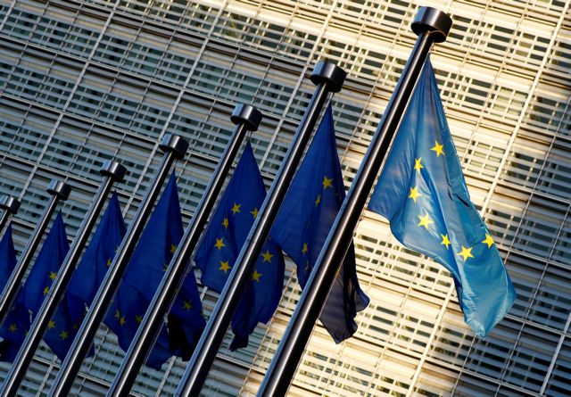 Politico: Εμπόδια στην ΕΕ για την κατάργηση του βέτο στα φορολογικά