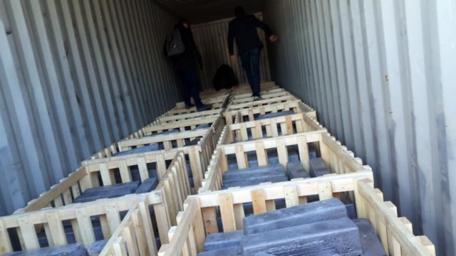 Πειραιάς: 4,4 εκατ. ναρκωτικά χάπια captagon κατασχέθηκαν σε κοντέινερ