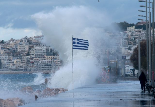 Έως και 11 μποφόρ θα φτάσουν την Τρίτη οι άνεμοι στο Αιγαίο