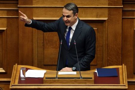 Μητσοτάκης:  Η κυβέρνηση κουρελού, οι κομπάρσοι βουλευτές και το άθλιο θέατρο των ΣΥΡΙΖΑΝΕΛ