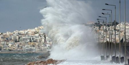 Απαγορευτικό απόπλου για Πειραιά, Λαύριο και Ραφήνα