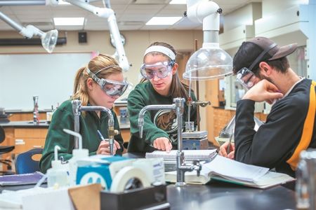 Πανεπιστήμια με γερές βάσεις για το μέλλον