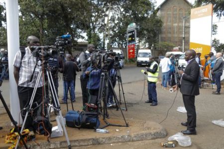 Τρομοκρατική επίθεση στην Κένυα: Εληξε μετά από 20 ώρες – 14 οι νεκροί