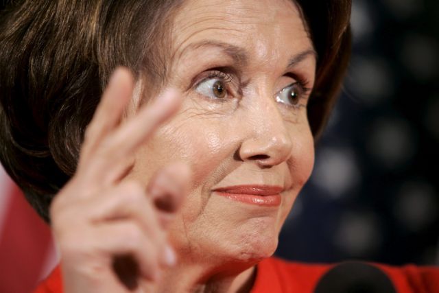 ΗΠΑ: «Το δάσκαλό του» στο πρόσωπο της Πελόζι βρήκε ο Τραμπ