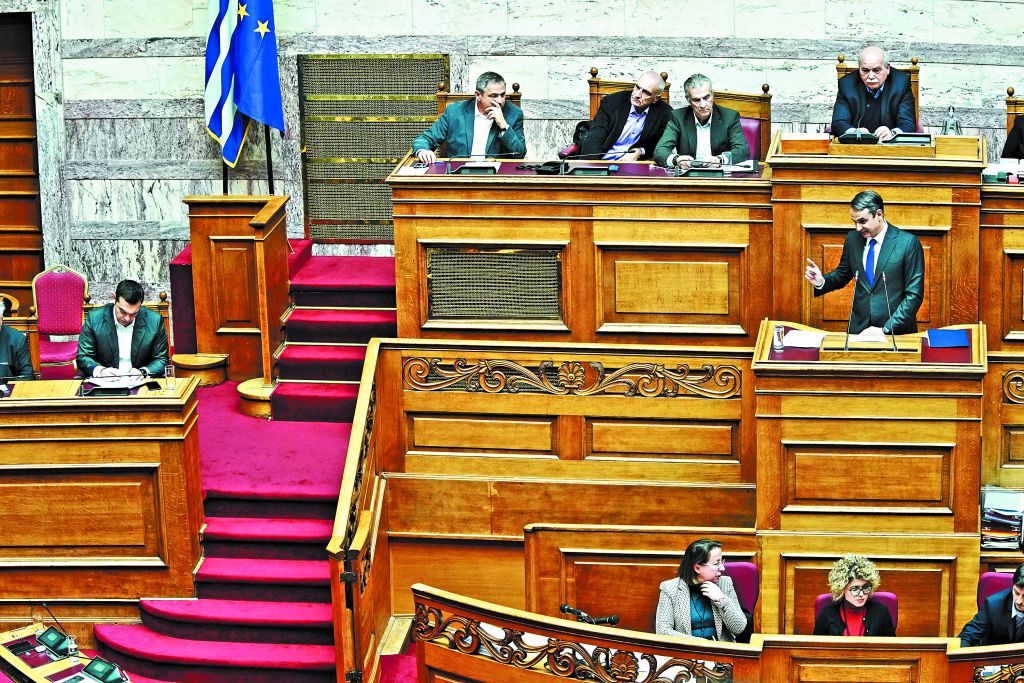 Μακεδονική φωτιά στην πολιτική σκηνή