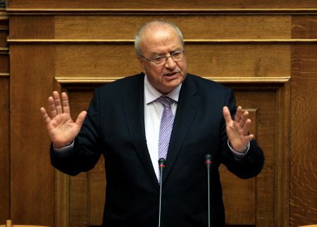 Γρηγοράκος: Σε λάθος δρόμο Παπανδρέου και Θεοχαρόπουλος