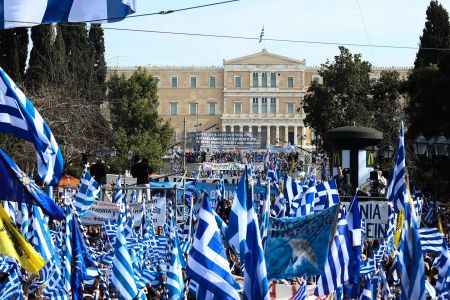 Συλλαλητήριο για τη Μακεδονία – 3.000 λεωφορεία κατεβαίνουν από Β. Ελλάδα