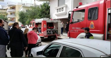 Φωτιά σε διαμέρισμα στη Νέα Σμύρνη