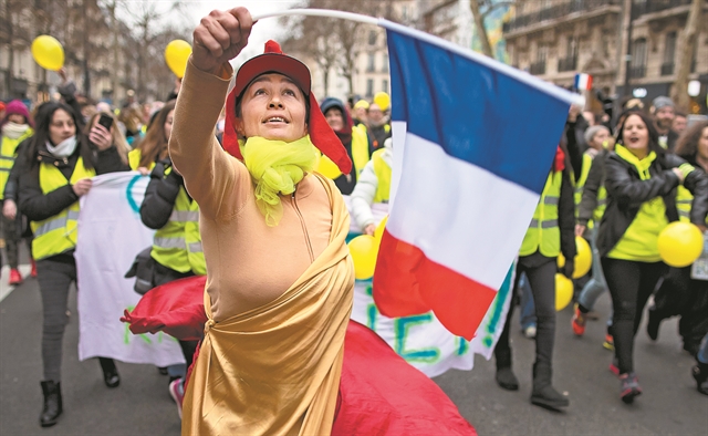 Η Ευρώπη κλυδωνίζεται