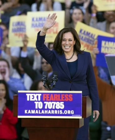 Τα αγκάθια της Χάρις για το χρίσμα των Δημοκρατικών